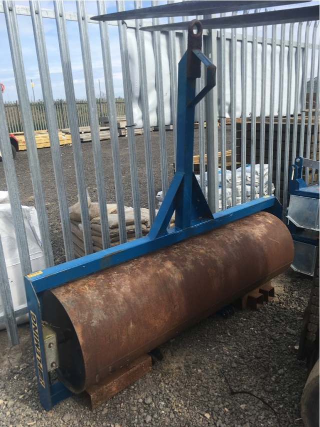 Fleming Flat Roller
