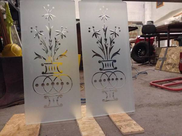 acid etched glass window for public house