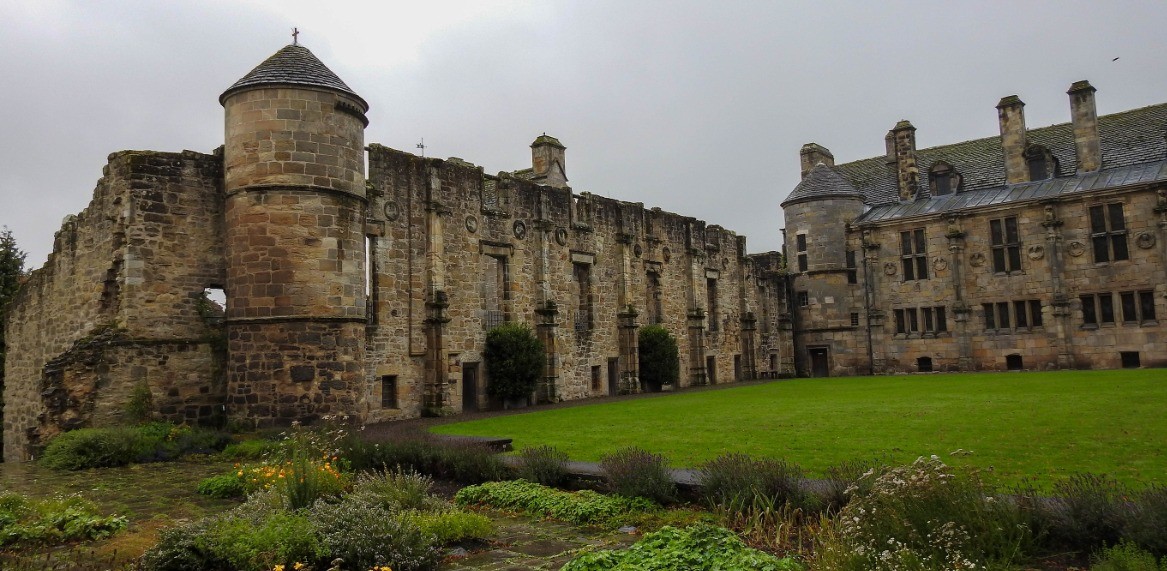 Falkland Palace & Garden: Things to See Between Edinburgh and Aberdeen