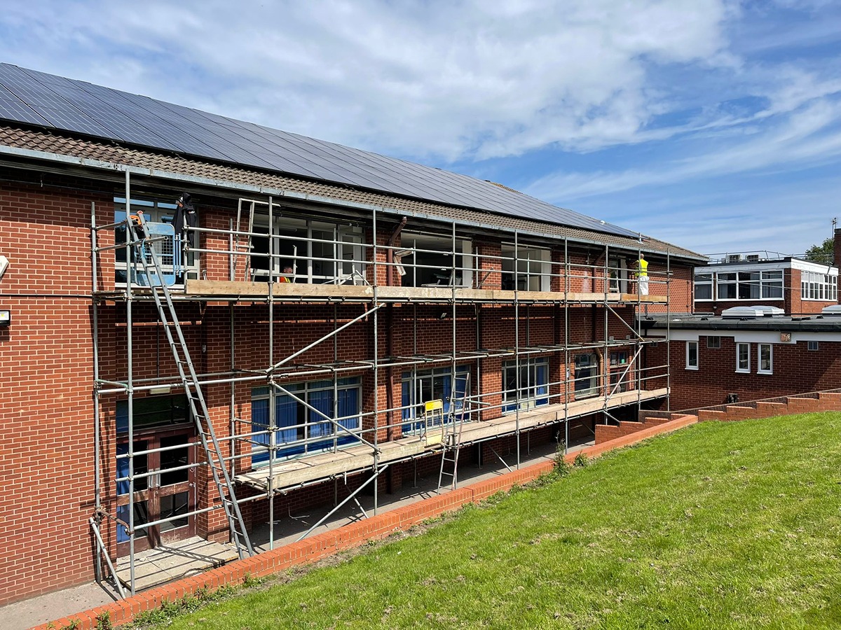 Benefits of Temporary Roof Scaffolding for Construction Work Benefits of Temporary Roof Scaffolding for Construction Work
