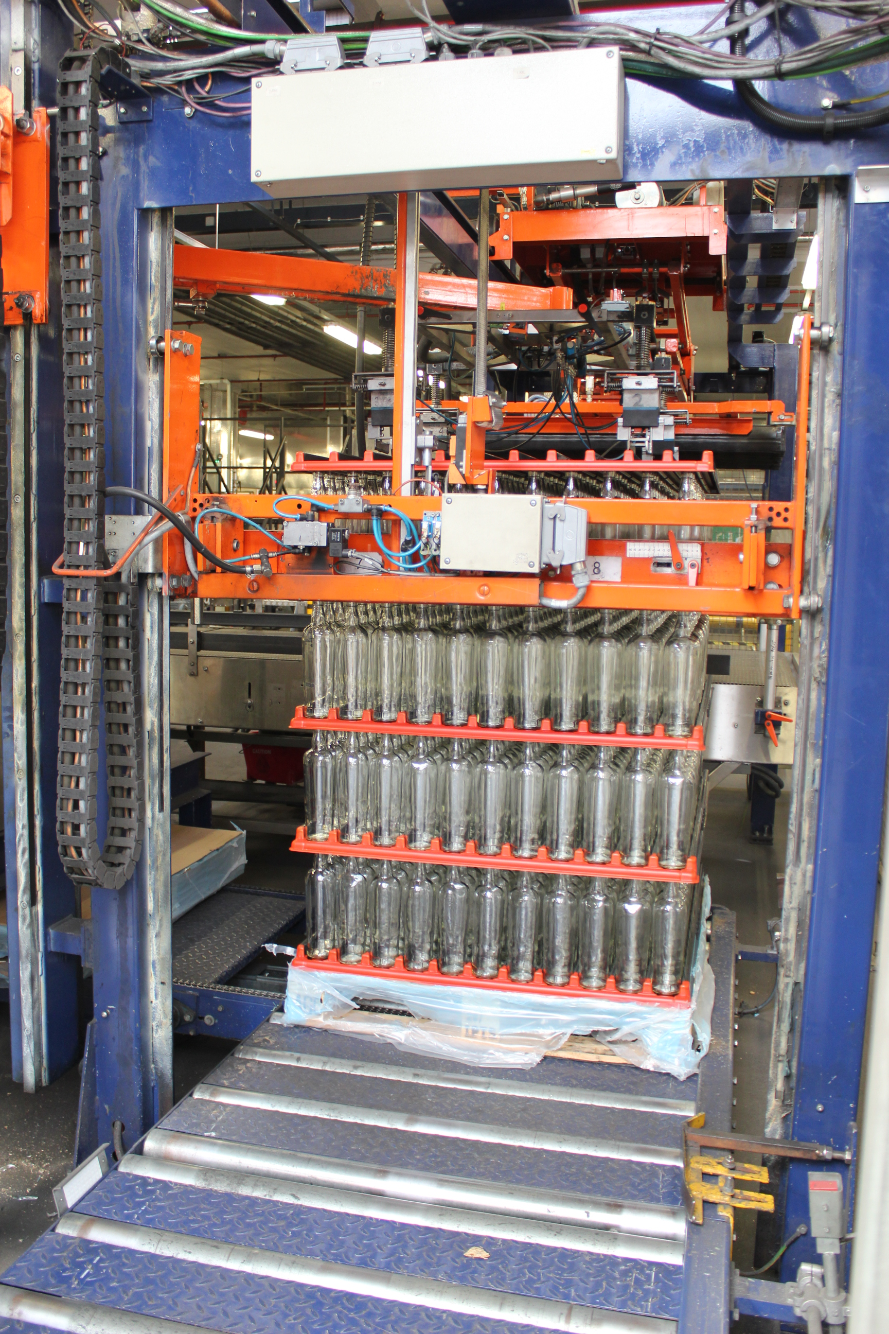 bespoke transit trays
