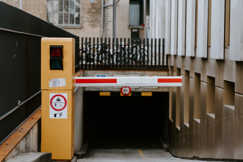How To Choose The Right Automatic Security Barrier?