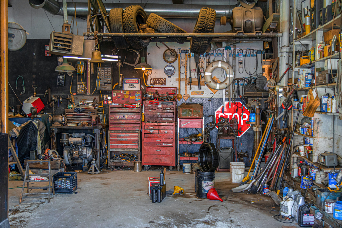 What Equipment Do Mechanics Use What Equipment Do Mechanics Use