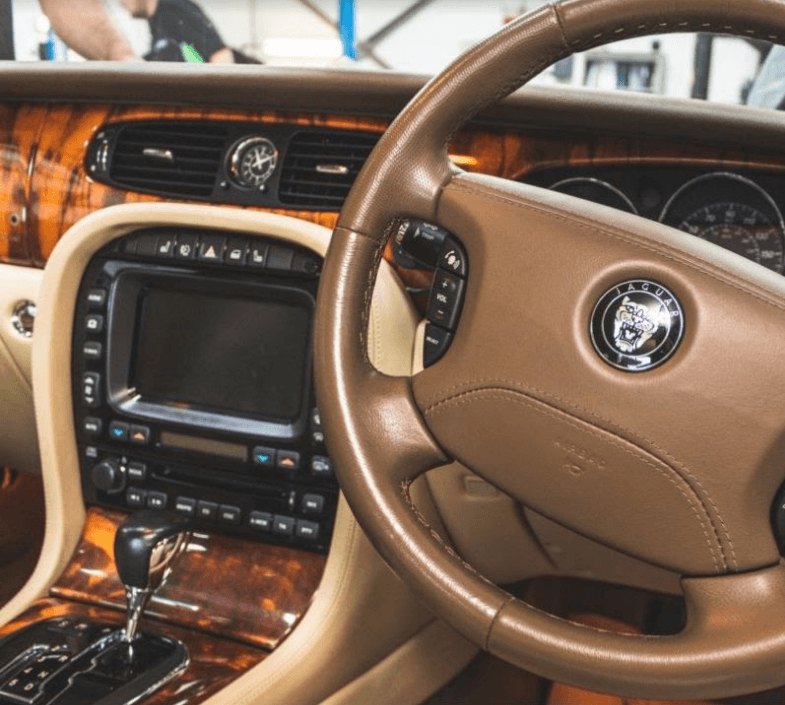 Jaguar Service Centre March | Independent Jaguar Car Specialists In March