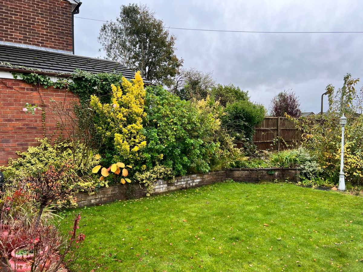 Garden Care Specialists Newton-le-Willows, Warrington, St Helens 