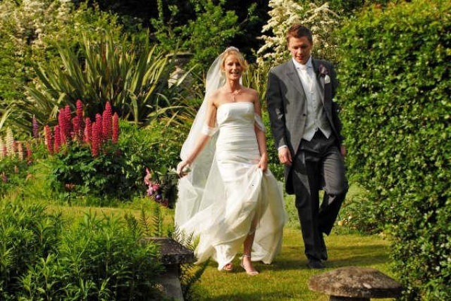 Keep Your Wedding Intimate - Planning A Wedding On A Budget