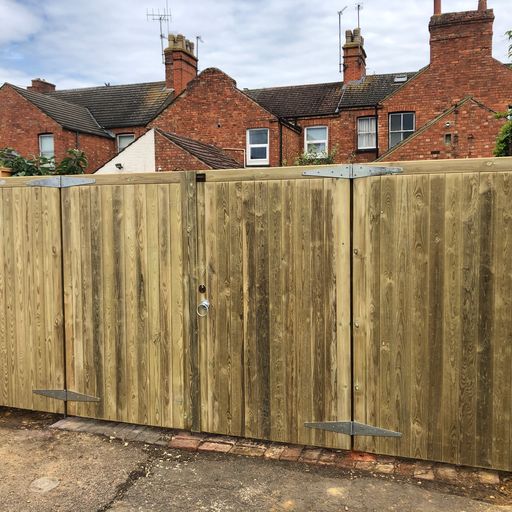 Garden Gates In Milton Keynes