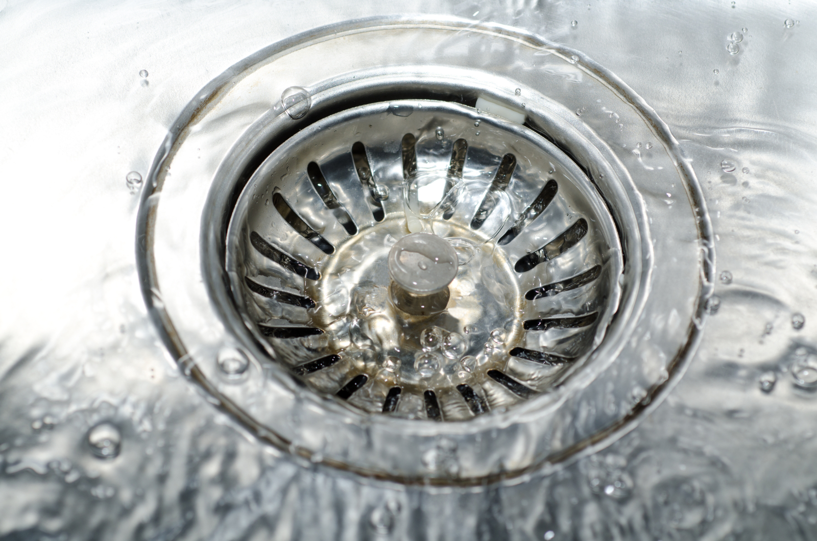 How Do You Check For Drainage Problems