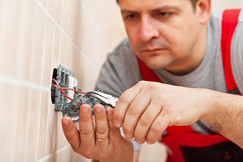 Electrician in Spalding