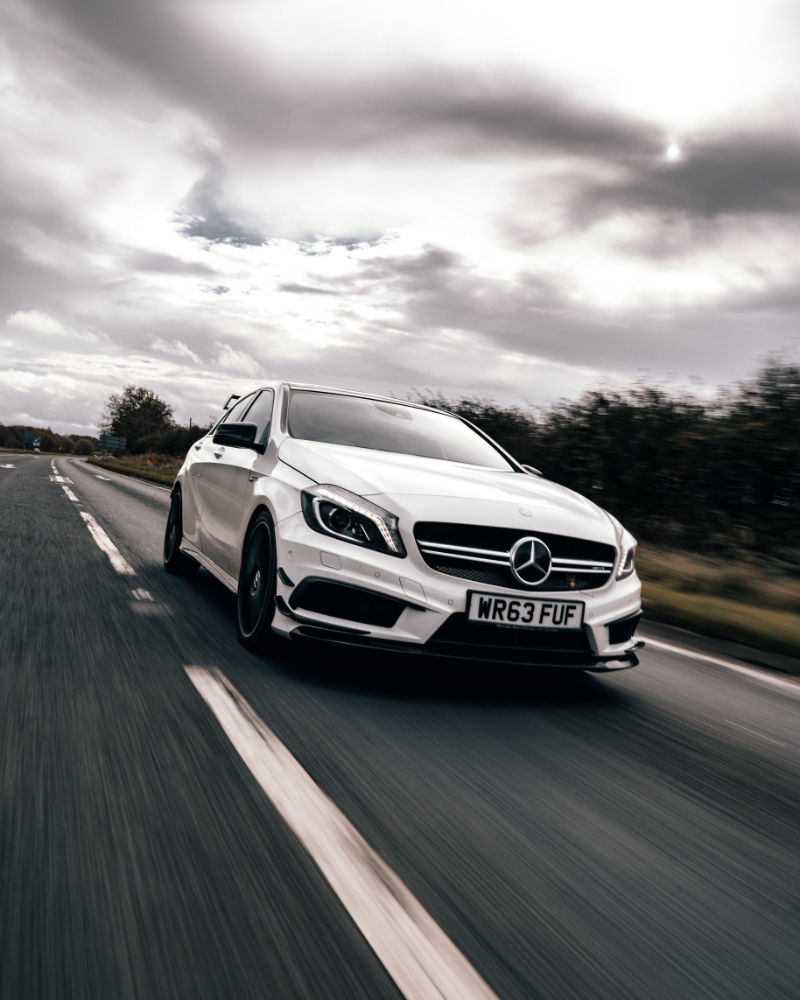 Crawley Mercedes Mechanics | Mercedes Servicing Crawley 
