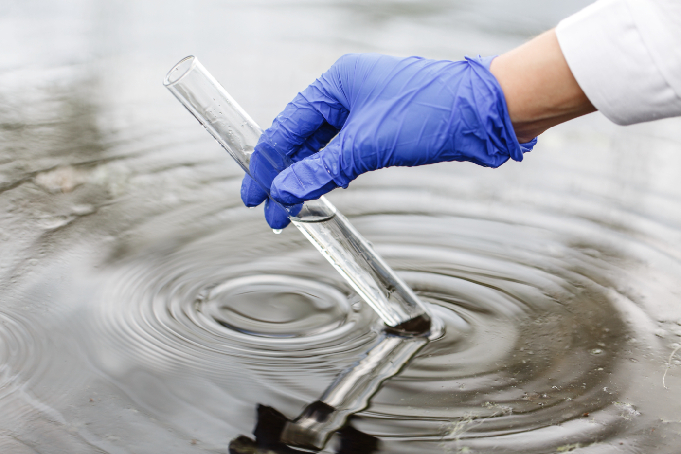 THE DAMAGE OF NOT MAINTAINING YOUR HOT TUB - Taking A Water Sample