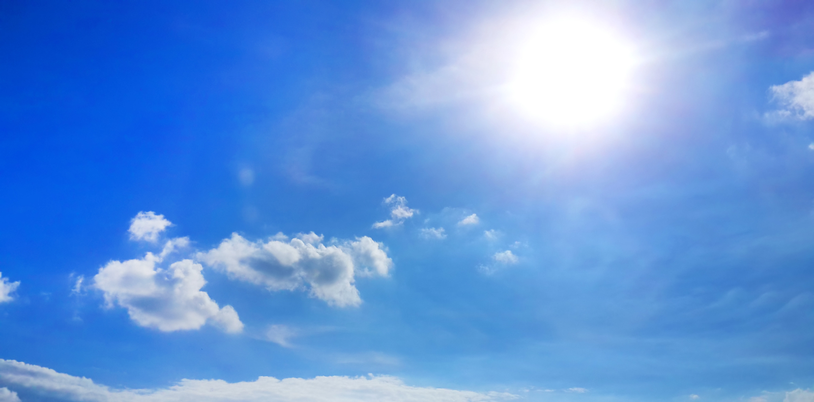 What things affect the commercial roofing service life?