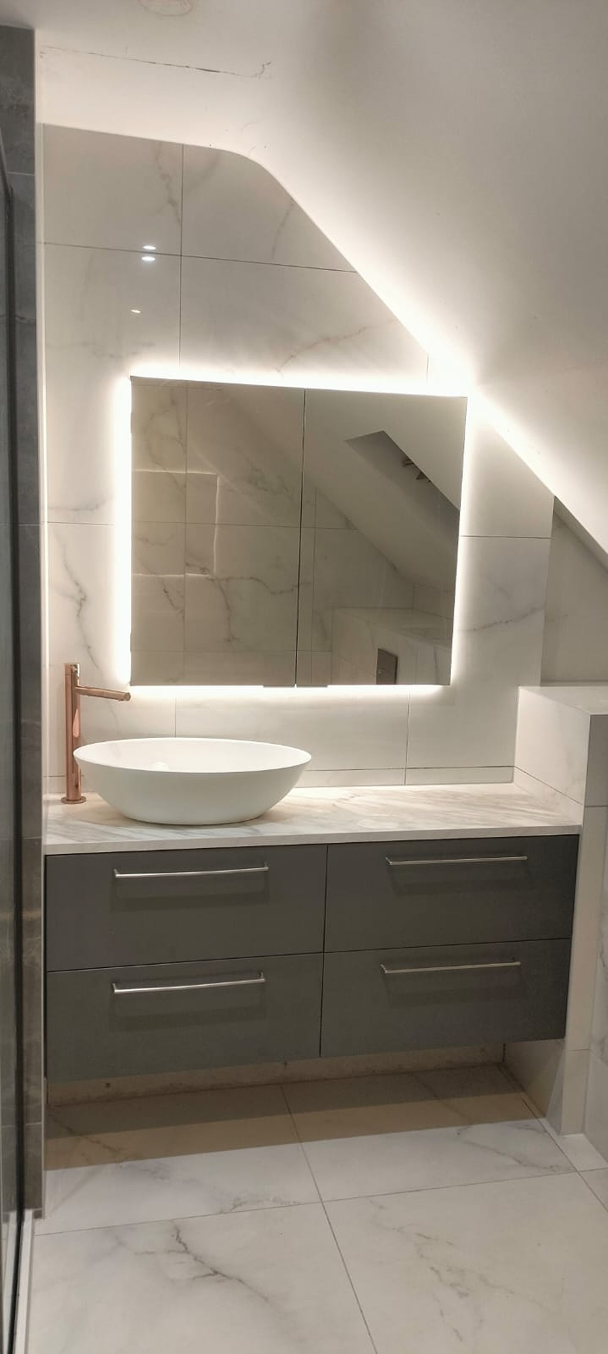 Custom Kitchen Design and Installations