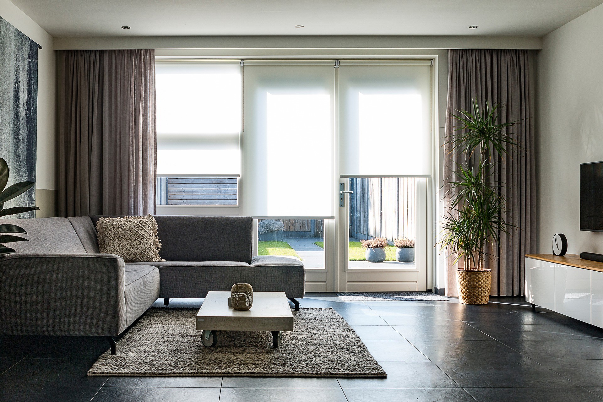 Stain Removal - How to Maintain and Clean Roller Blinds