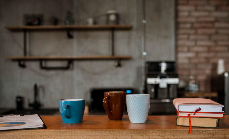 Dirty Dishes & Messy Surfaces - Who Should Clean The Office Kitchen?