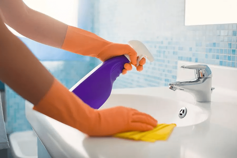Sink Cleaning - End Of Tenancy Cleaning Checklist