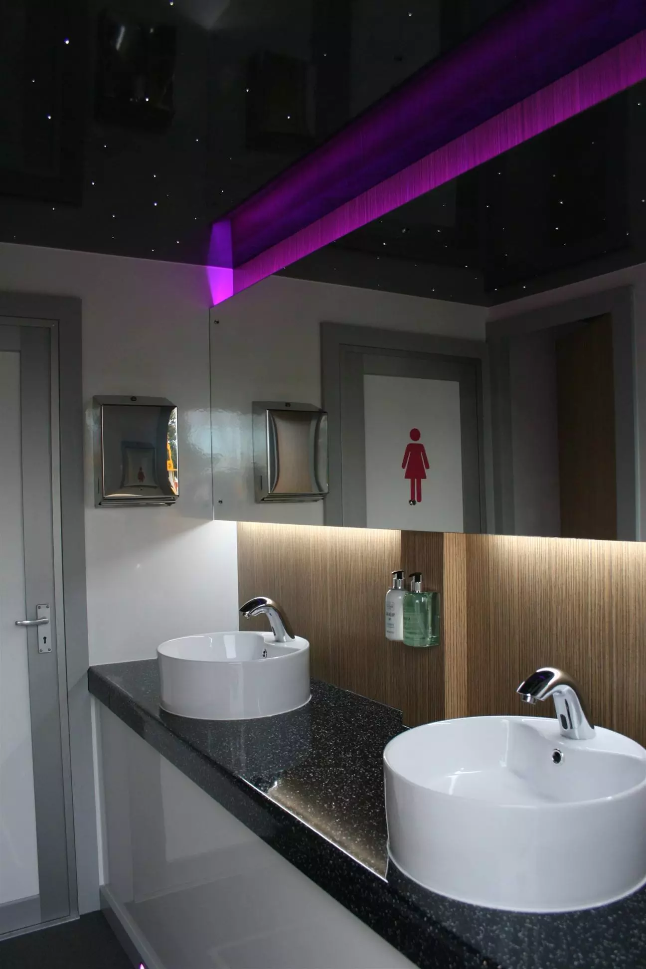 Luxury Toilet Hire Wiston, Washington, Sullington, West Sussex