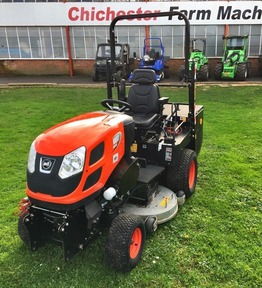 Trimax S2 135 flail deck