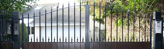 domestic swing gate