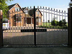 driveway gates