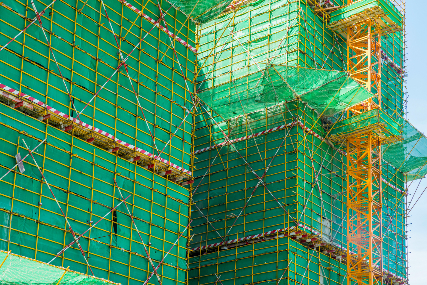 Scaffolding Netting - How Do You Prevent Scaffold Falls?