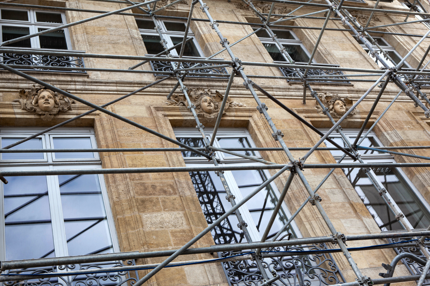 Steel Scaffolding - What Are The Factors To Be Considered When Selecting Scaffolding?