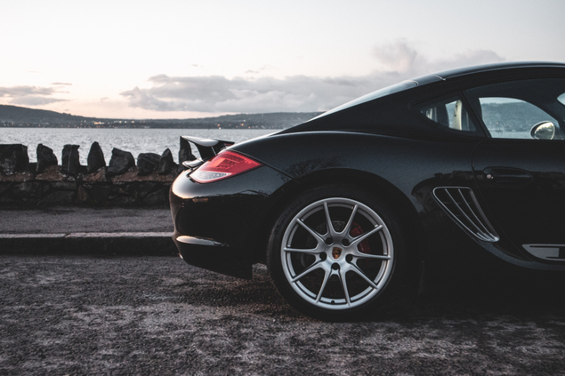 2016 PORSCHE 911R