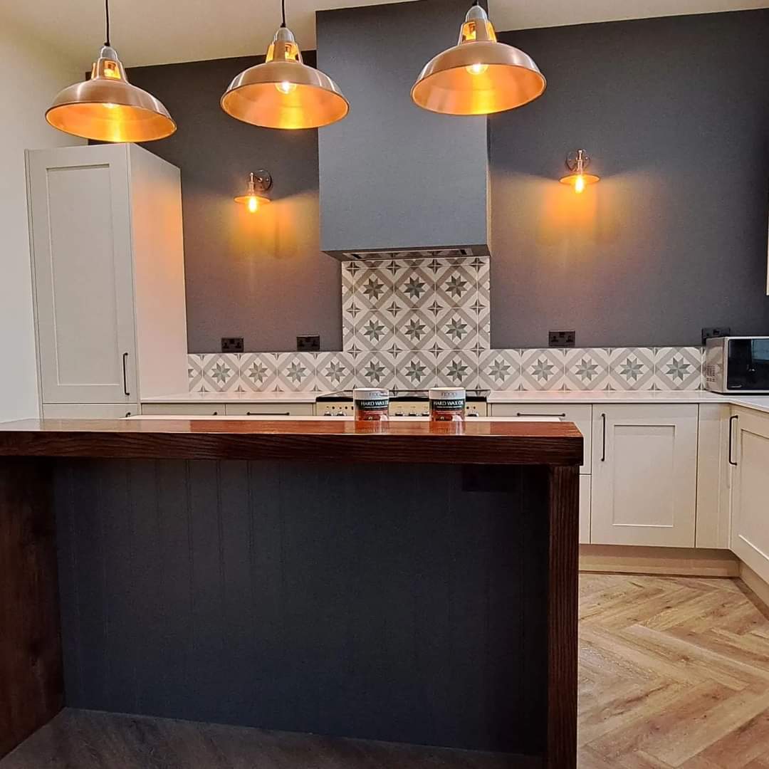Painters And Decorators In Leeds, Harrogate, Wetherby, Shadwell