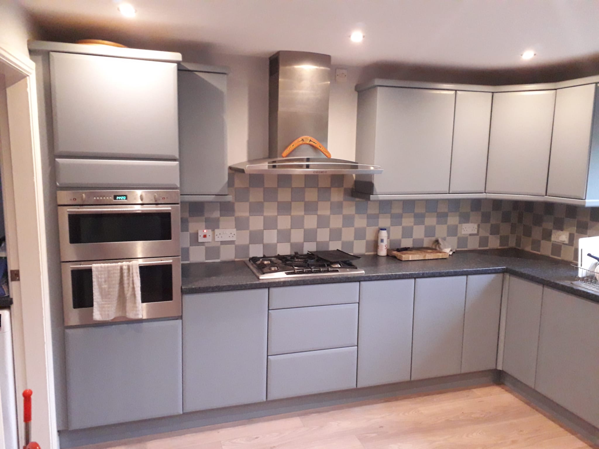 How Long Does Kitchen Respray Last? Kitchen Resprays Near Me Leeds, Harrogate, Wetherby, Shadwell