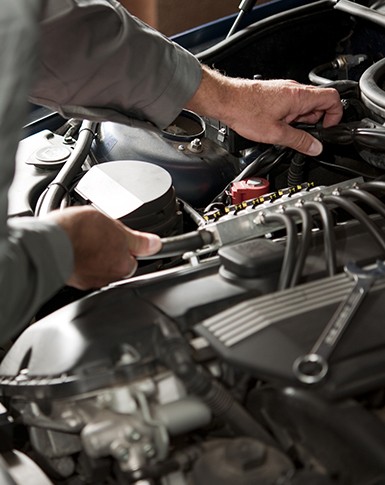 mechanic installing a ghost immobiliser
