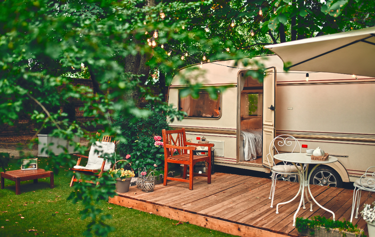 Do I Need Permission To Put A Static Caravan In My Garden