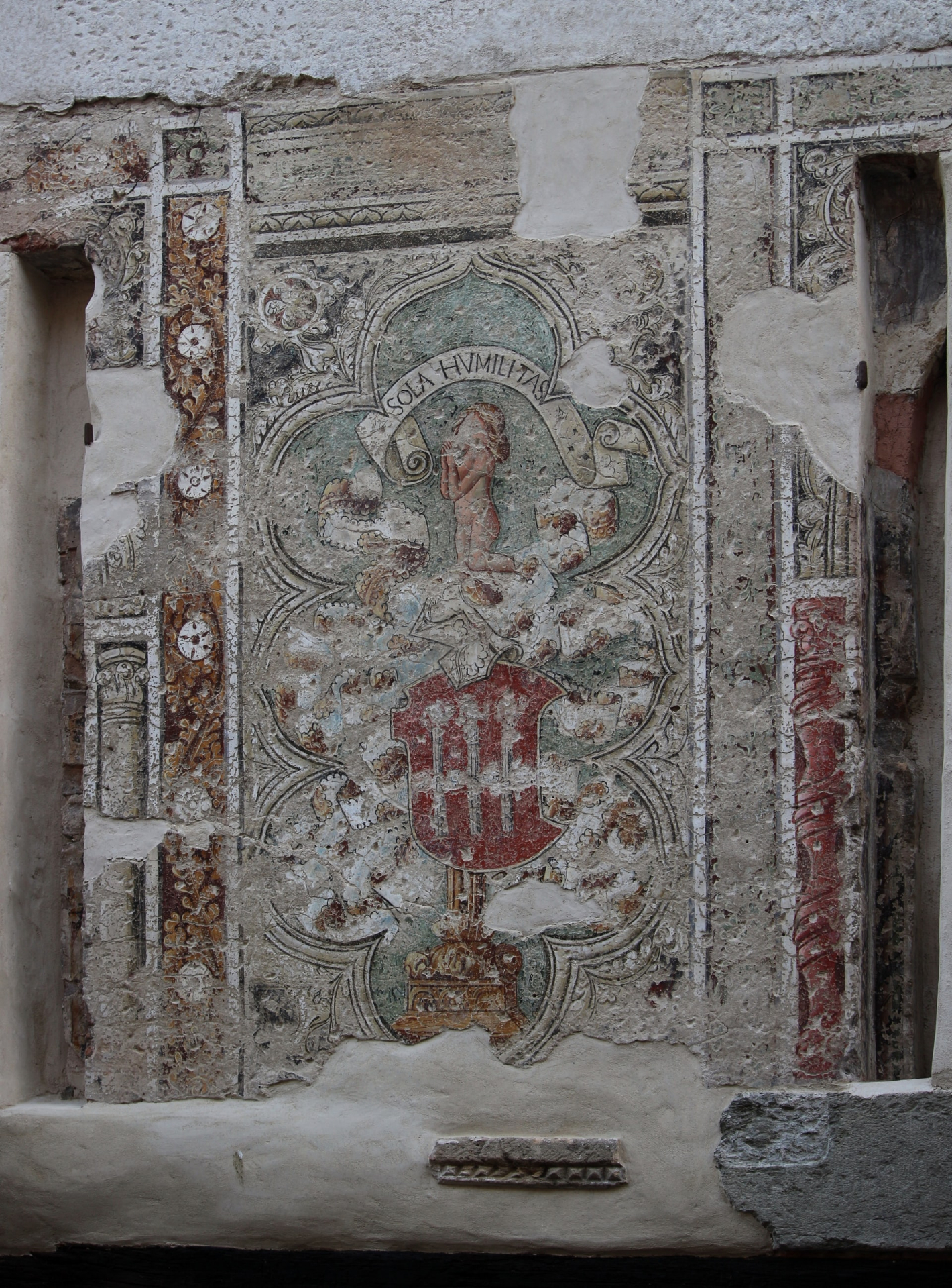 Frescos art conservation