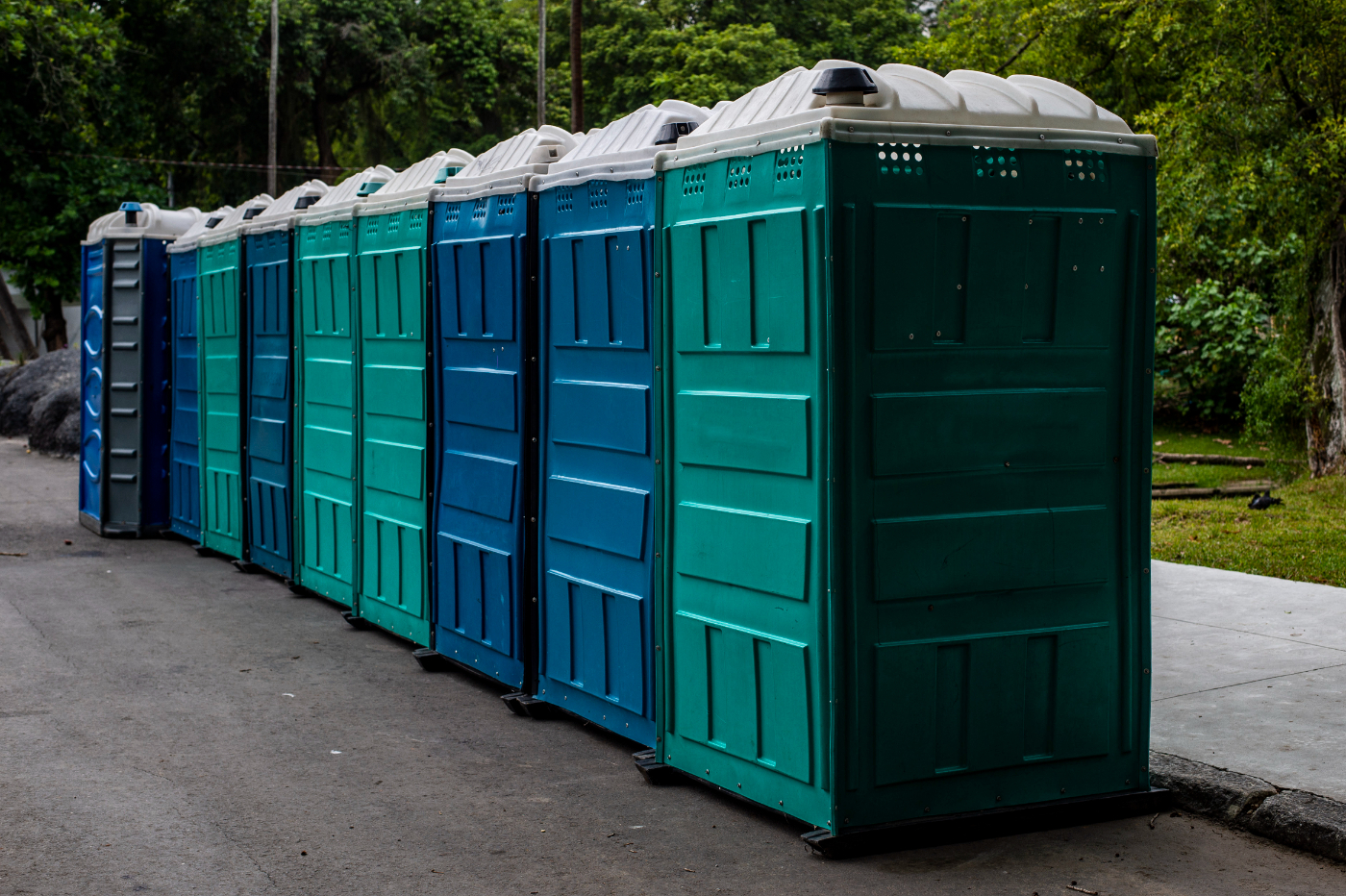 Portable Toilet Welfare Facilities - Portable Toilets Per Person On A Building Site