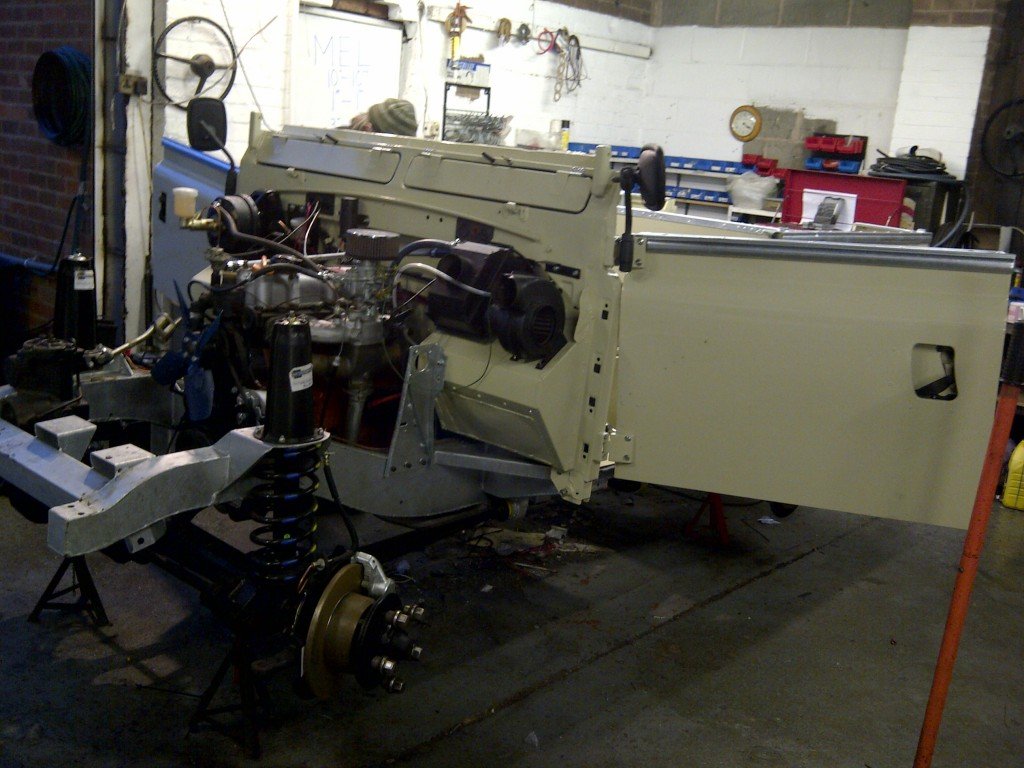 1982 CLASSIC LAND ROVER RESTORATION