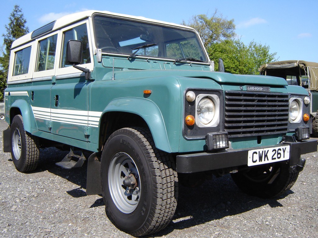 1983 Land Rover 110 in green before refurbishment