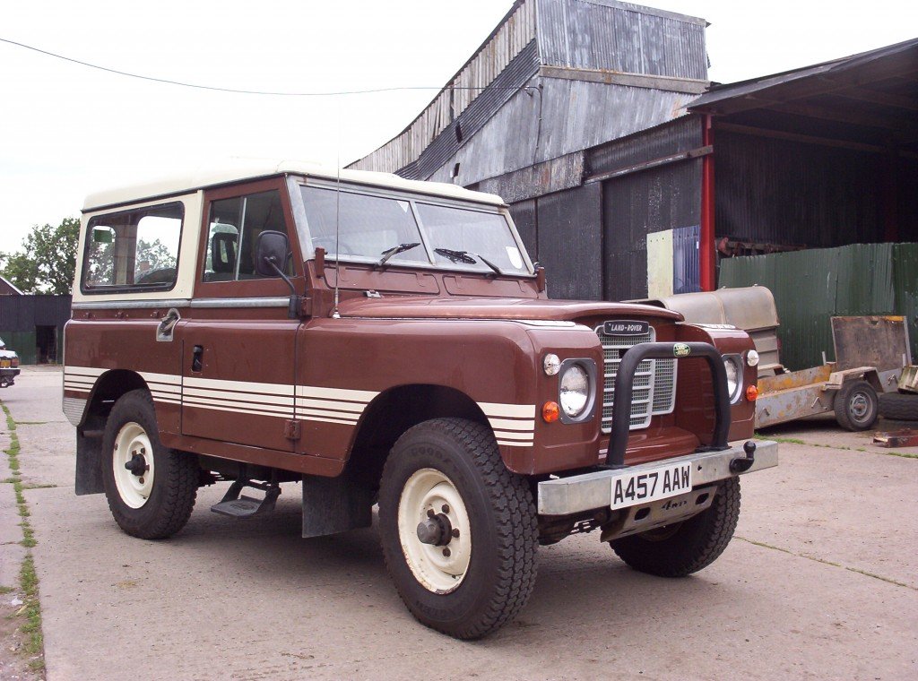 1983 Land Rover 110 after refurbishment resprayed white and full roll cage fitted
