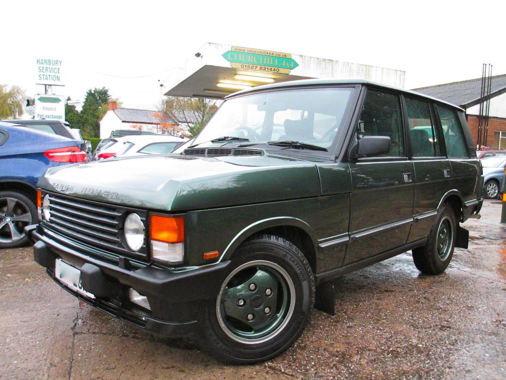 1994 Range Rover Classic soft dash re-sprayed Ardennes Green