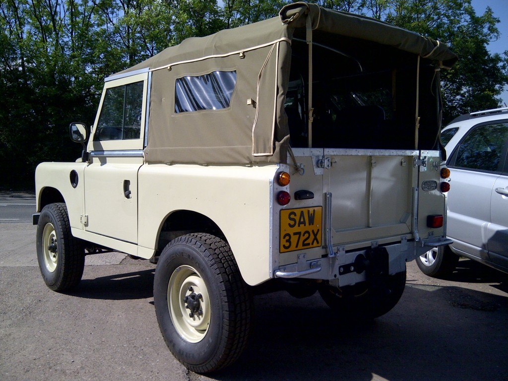 Restoration of Land Rover Series 3 SWB 2.25 petrol