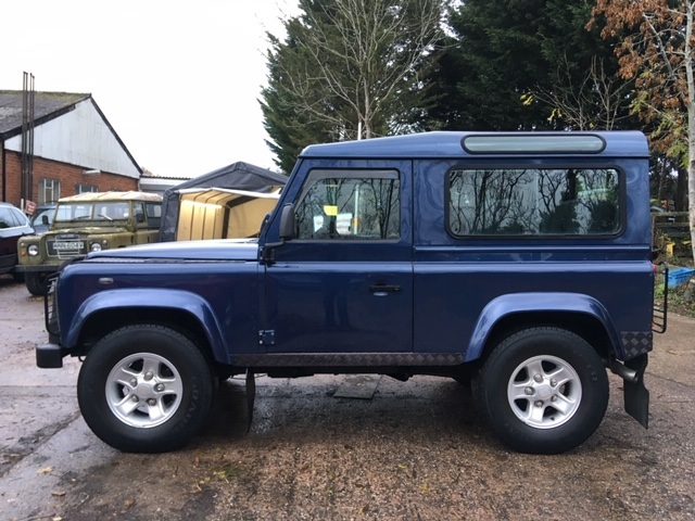 Defender 90 Td5 XS SW for sale