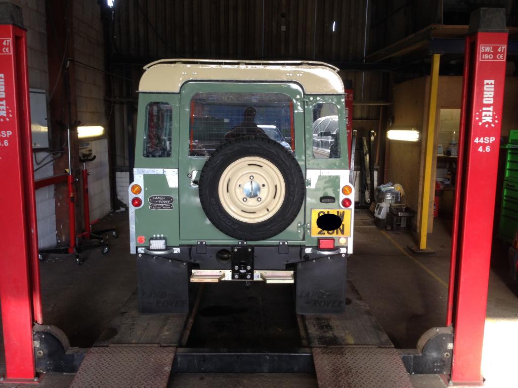 Land Rover servicing and MOT