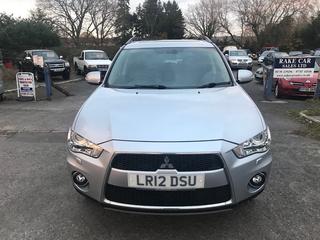  12 Make: Mitsubishi Model: Outlander