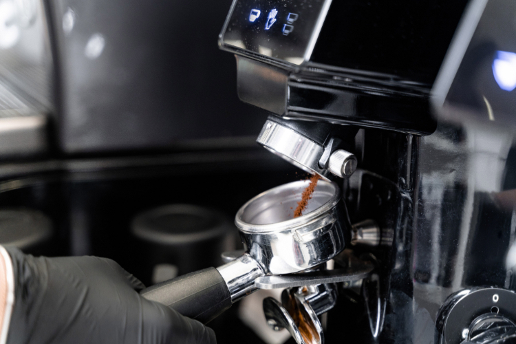 How to Choose the Right Coffee Machine for your Restaurant How to Choose the Right Coffee Machine for your Restaurant