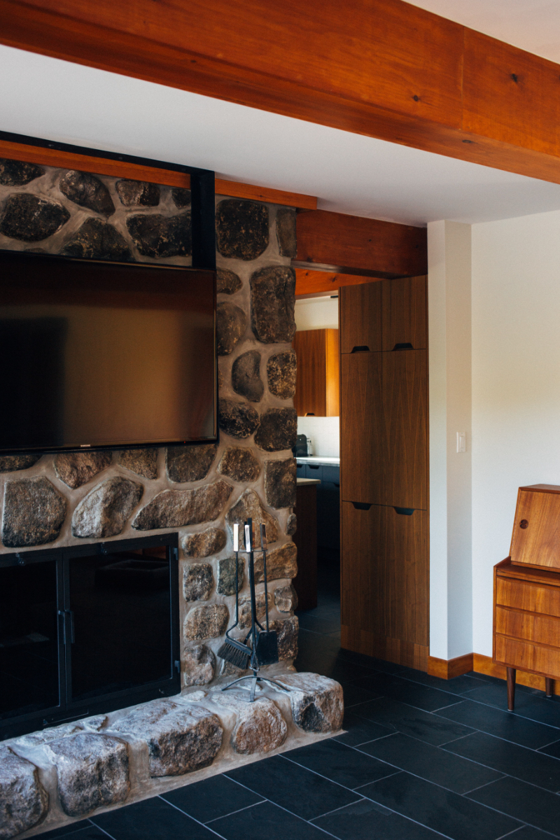What Is Better Gas Or Wood Fireplace?