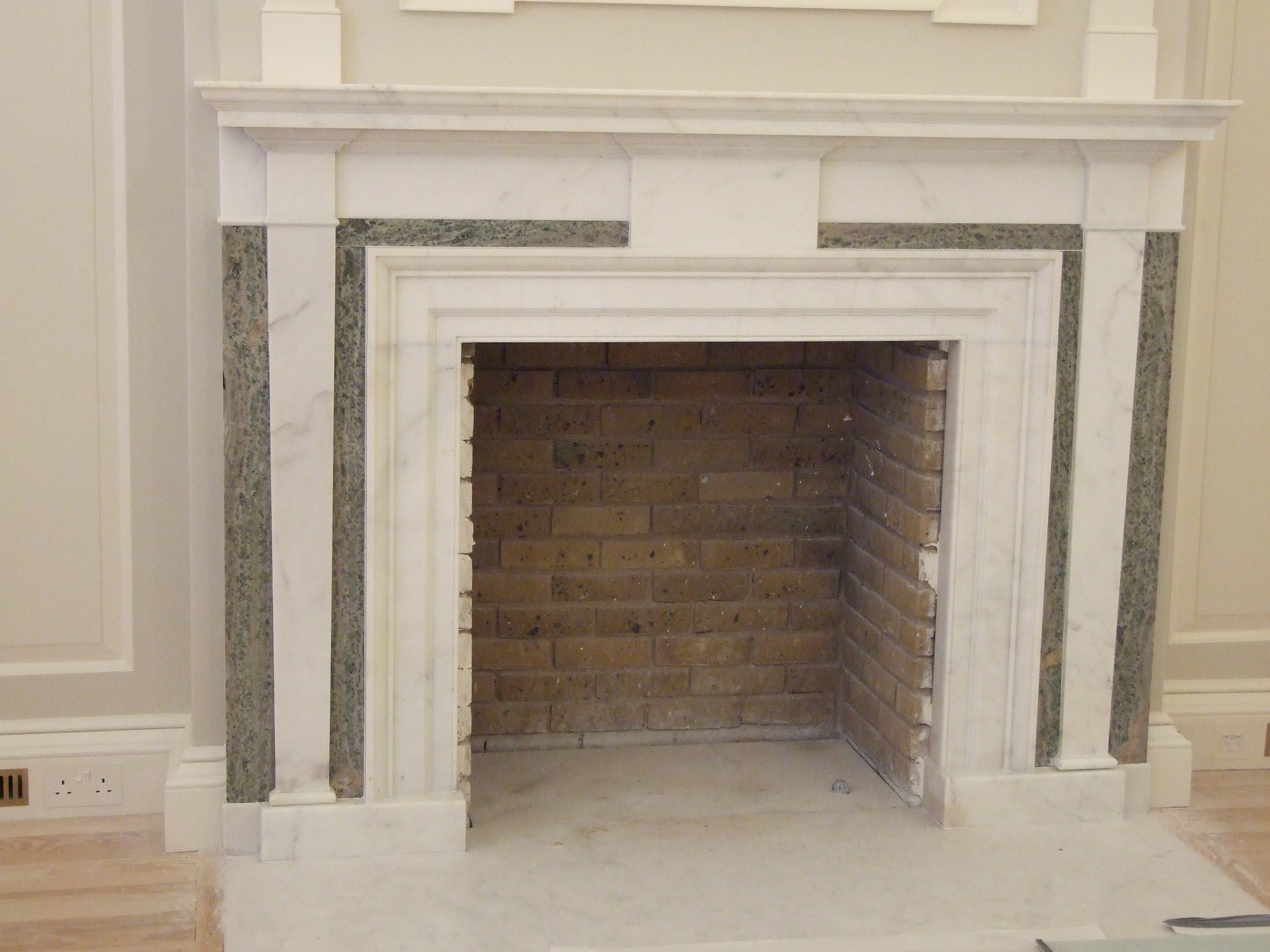 How Do You Restore A Cast Iron Fireplace?