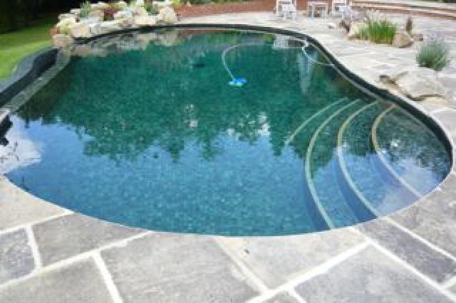 swimming pool installation