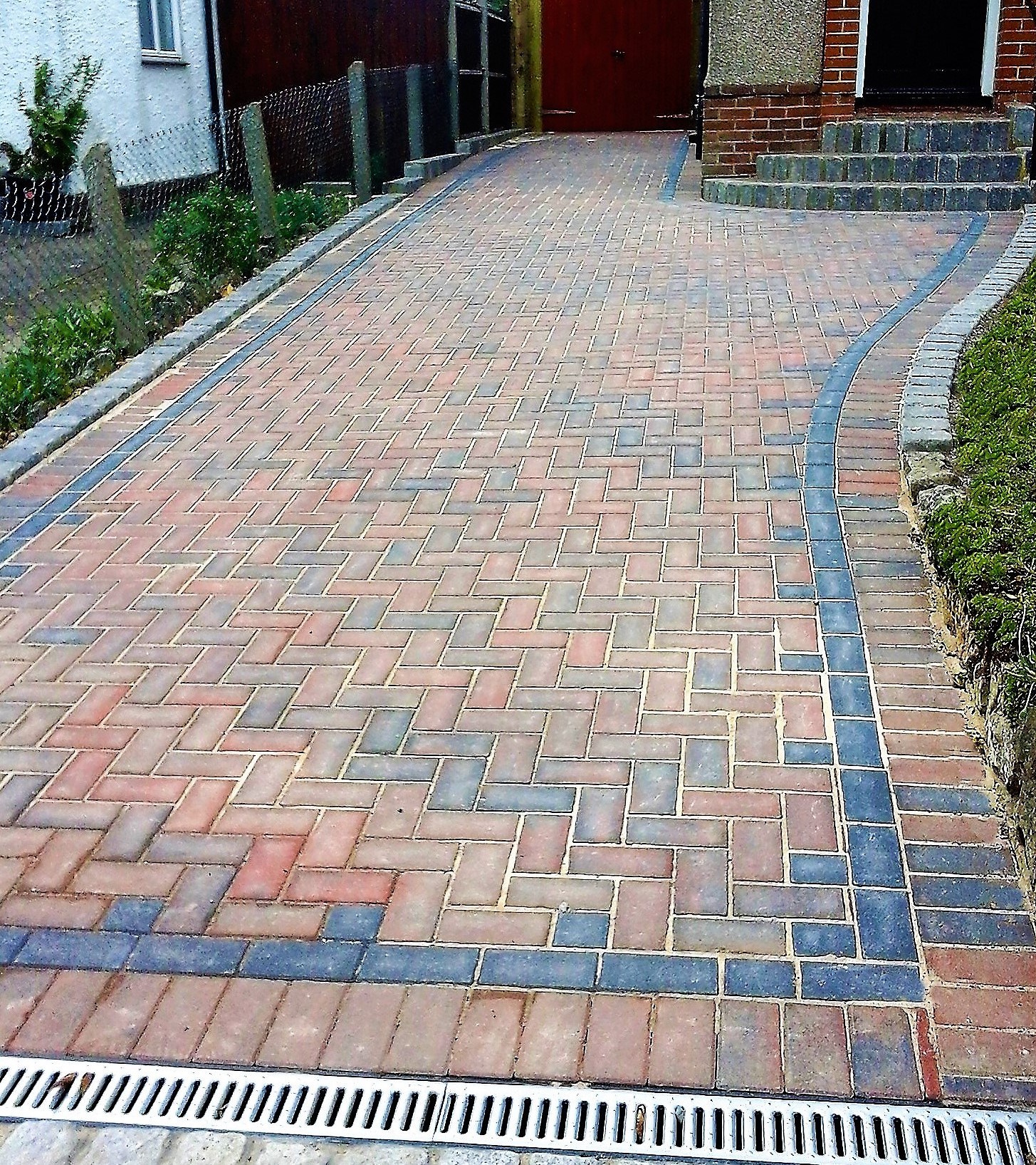 Block or brick driveways laying