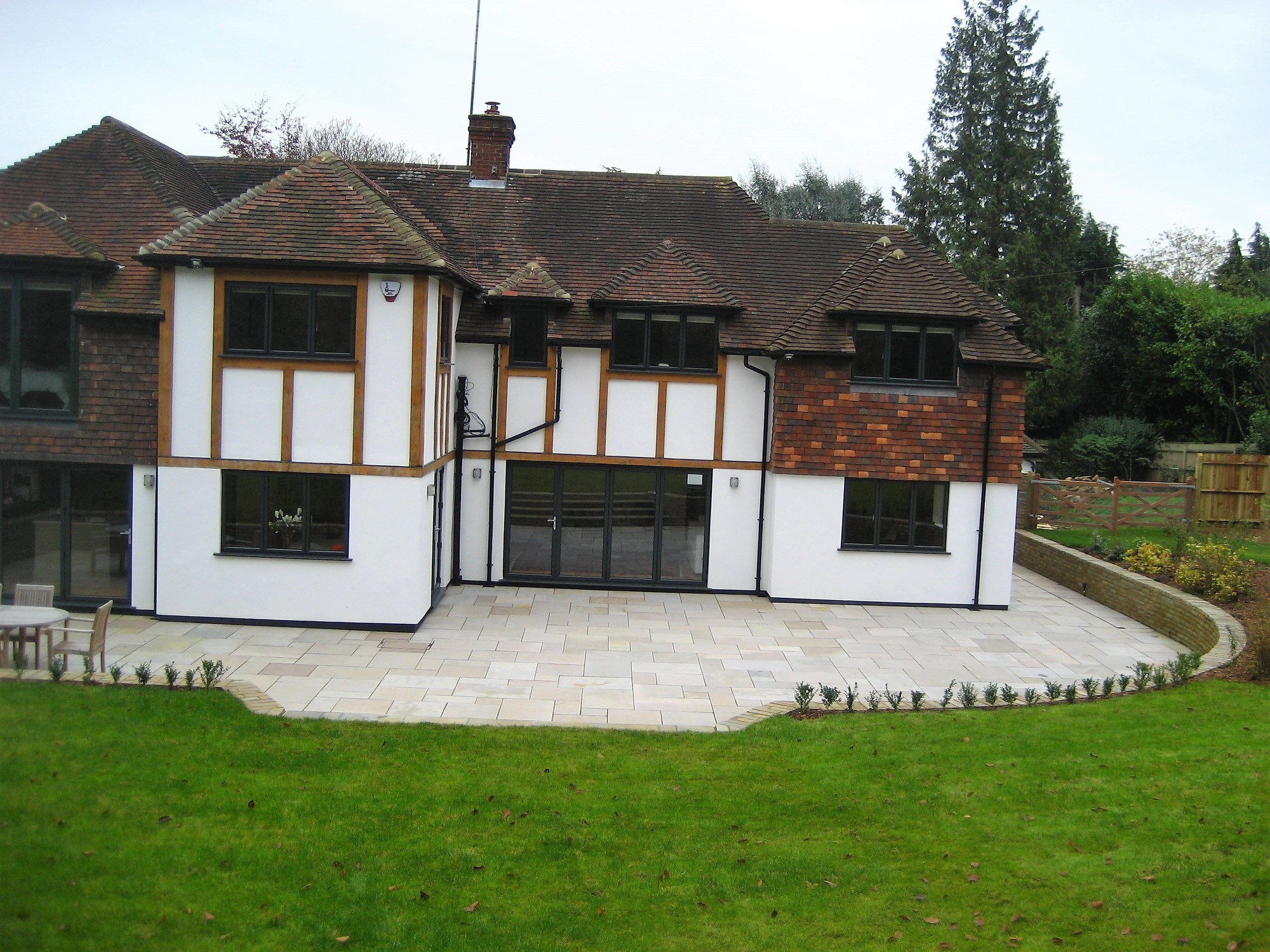 Sevenoaks patio design ideas
