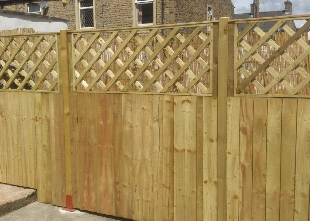 Fencing Supply Services Darwen, Blackburn, Bolton, Preston