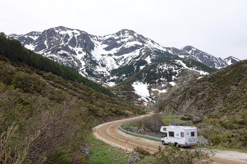 Caravan vs Motorhome