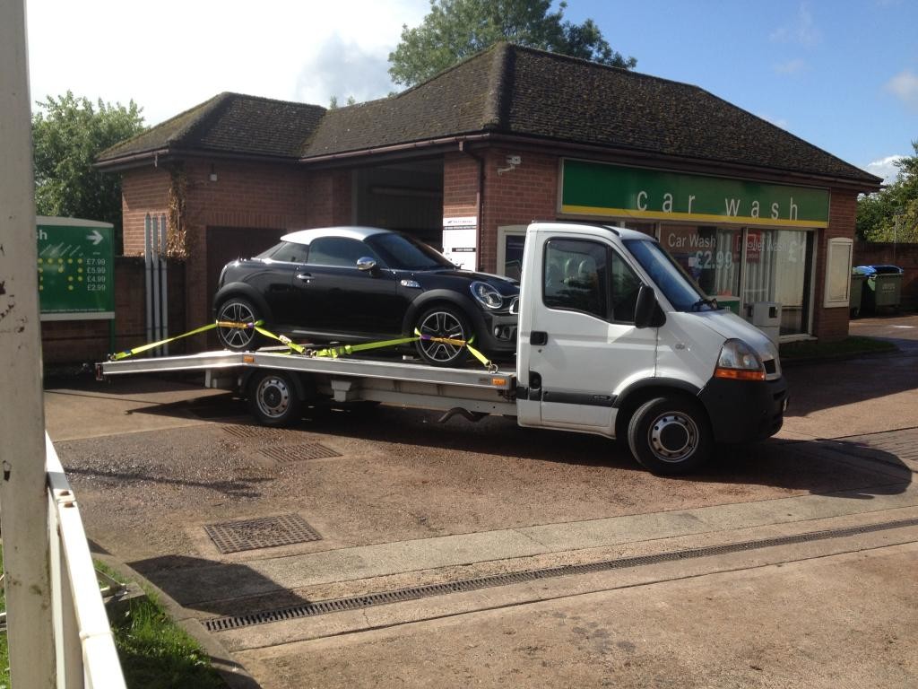 Mini Cooper Delivery